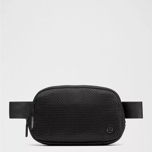 LULULEMON - Black Everywhere Belt Bag 1L Knit Mesh - $48